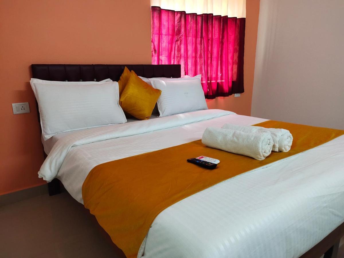 Om Baga Residency Hotel Exterior photo