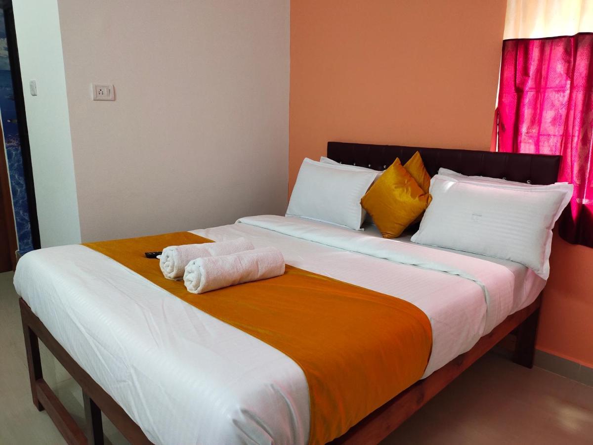 Om Baga Residency Hotel Exterior photo
