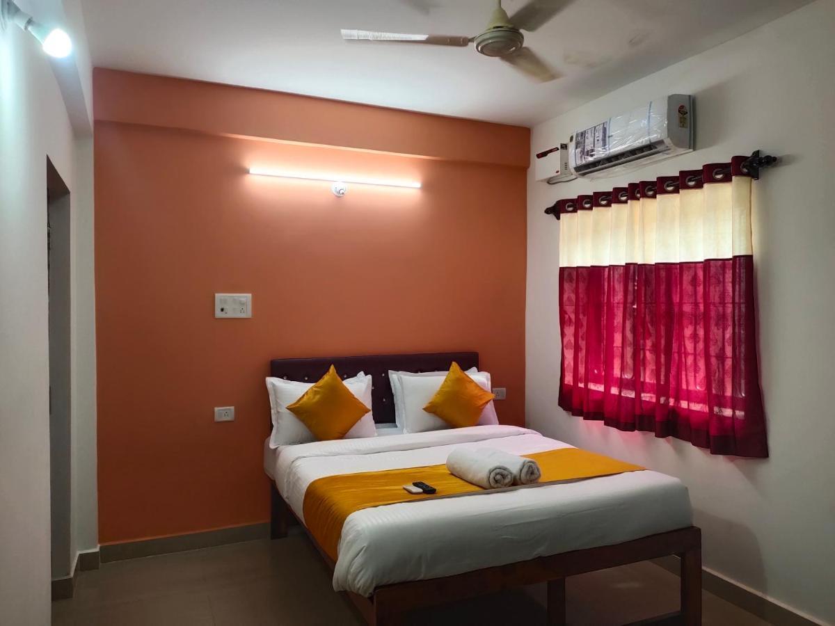 Om Baga Residency Hotel Exterior photo